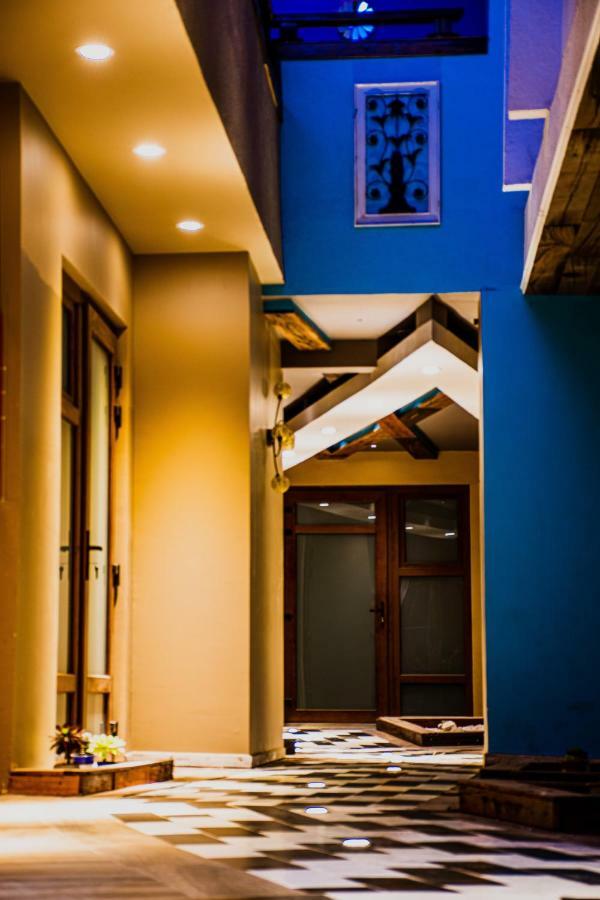 לה סרנה Hotel Boutique Suri מראה חיצוני תמונה