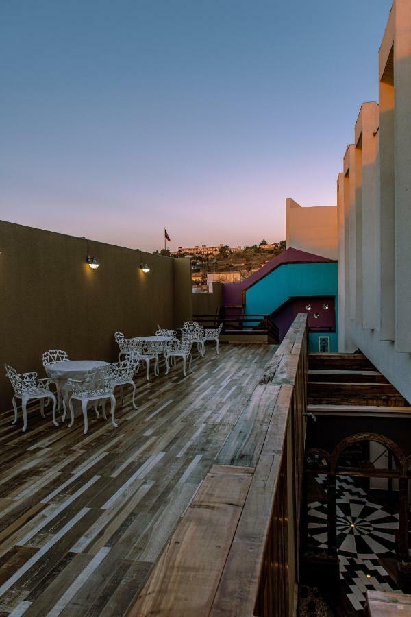 לה סרנה Hotel Boutique Suri מראה חיצוני תמונה